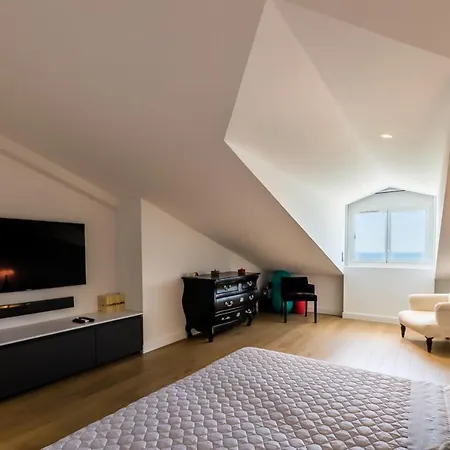 Keyweek Irrika Duplex Facing The Ocean With Terrace In Apartment