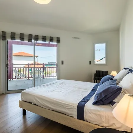 Keyweek Irrika Duplex Facing The Ocean With Terrace In