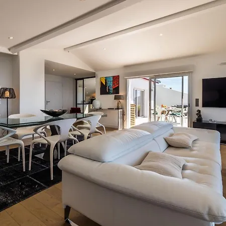 Keyweek Irrika Duplex Facing The Ocean With Terrace In Appartement