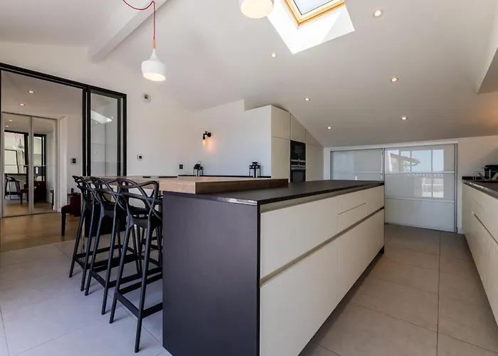 Keyweek Irrika Duplex Facing The Ocean With Terrace In Lejlighed *