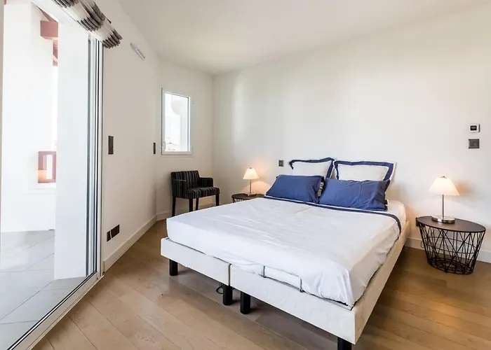 Keyweek Irrika Duplex Facing The Ocean With Terrace In Lejlighed *